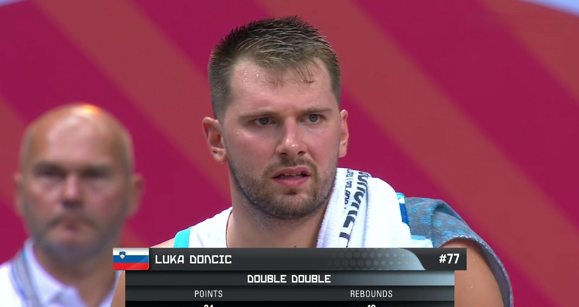 AYX SPORTS-包含东契奇在加拿大队比赛中关键助攻，逆转引发热议！的词条